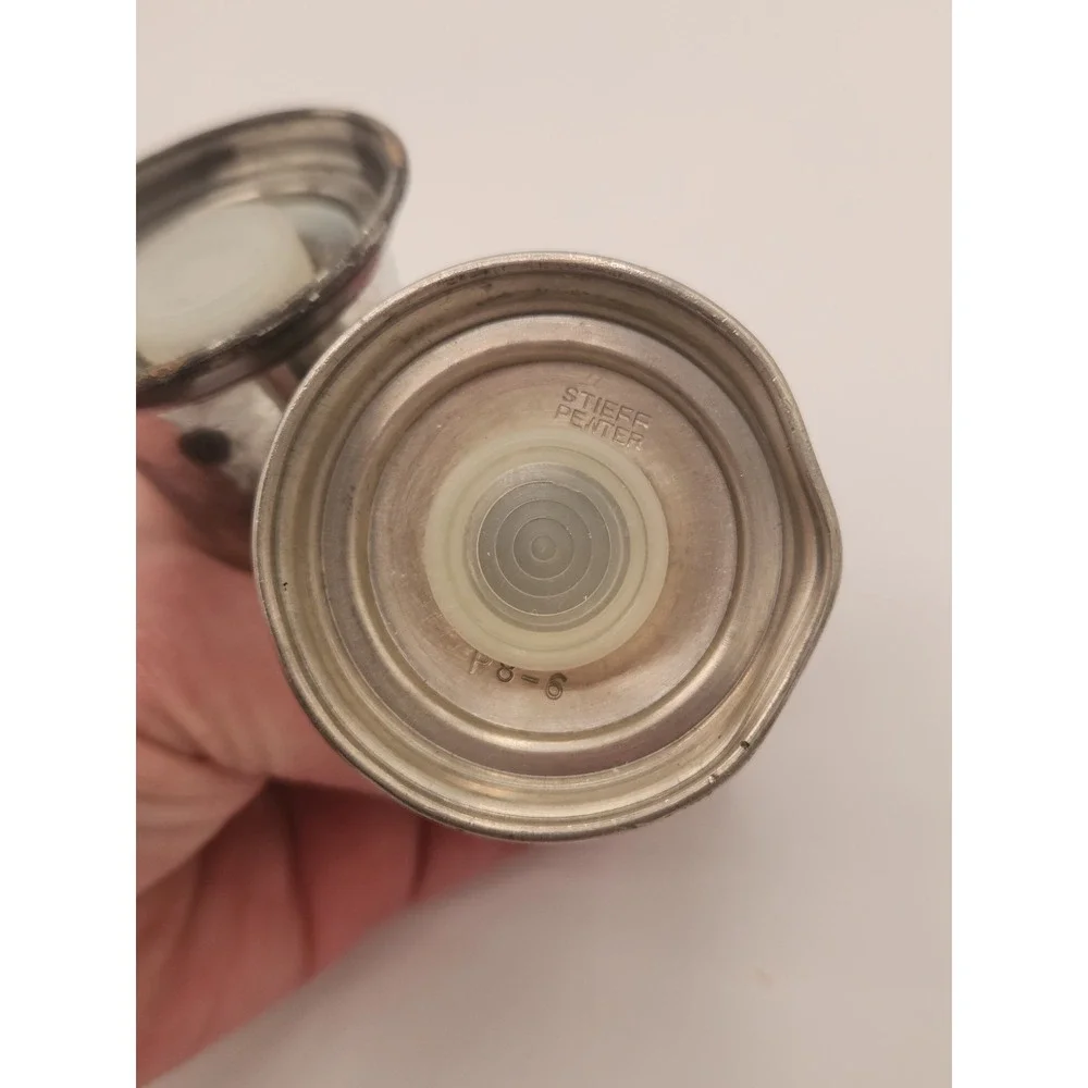 Stieff Pewter Salt & Pepper Shaker‎ Set Classic Shape Has Patina